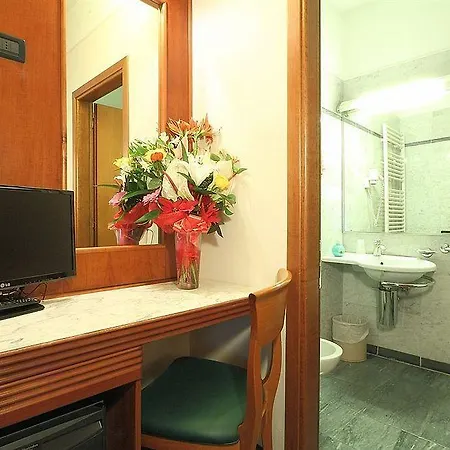 Guest house Monna Clara 2*